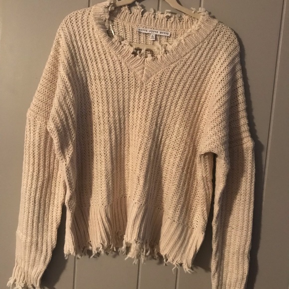 Fringe sweater - Picture 2 of 2